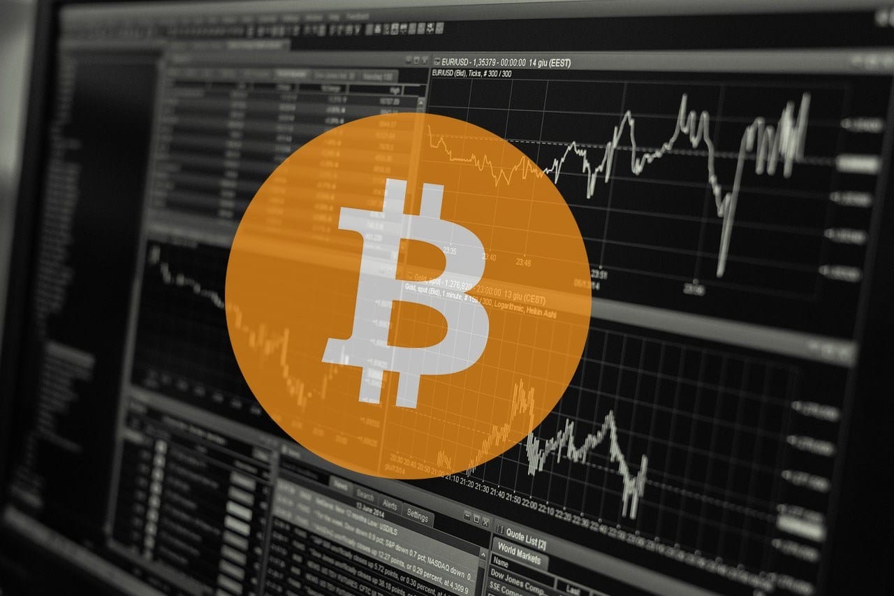 Nhu cầu về đầu tư bitcoin tăng trong ba tháng qua