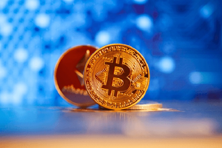 Bitcoin tạm chia tay mốc 40,000 USD, nhiều đồng giảm trên 10%