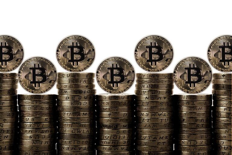 CEO MicroStrategy: Lập quy định trong ngành crypto sẽ đẩy dòng tiền vào Bitcoin