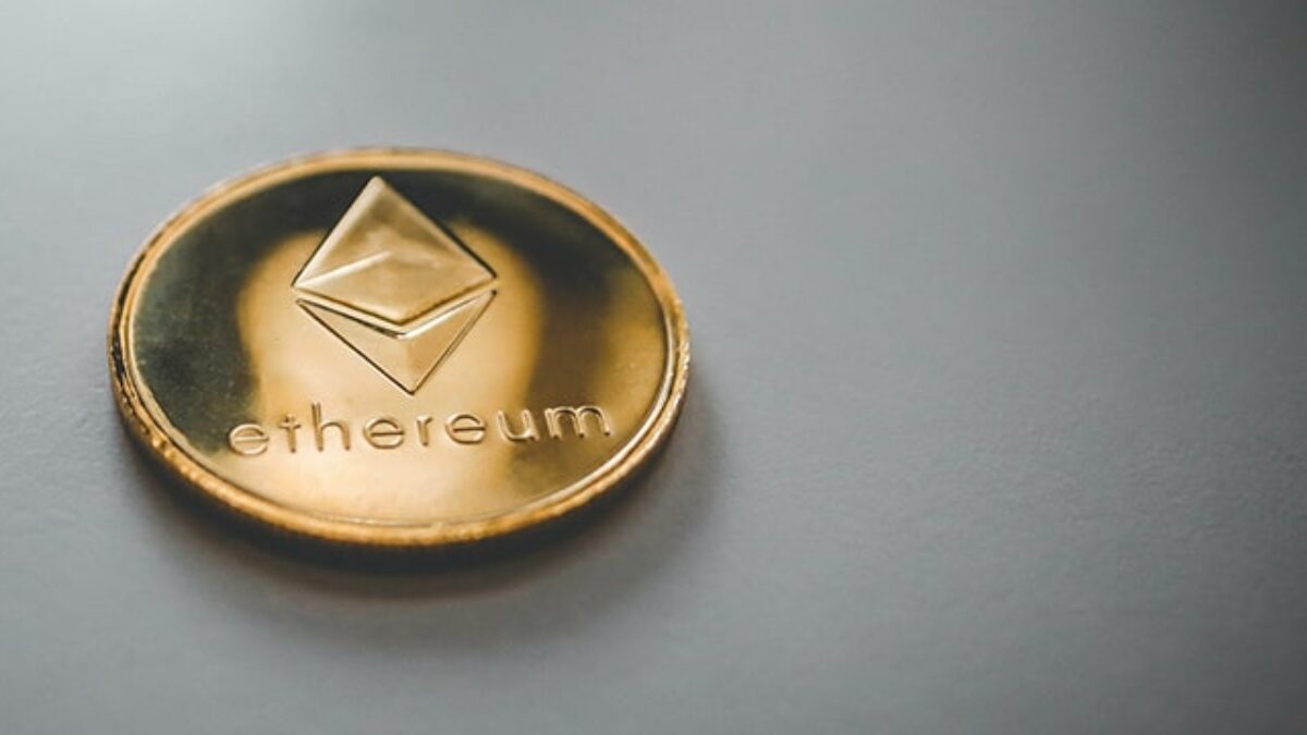 Ethereum chính thức phá vỡ mốc 2,000 USD, trên đây sẽ không gì cản được