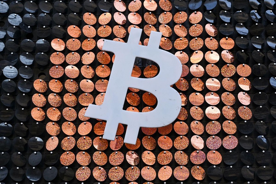 Vốn hóa thị trường Bitcoin 'bốc hơi' hơn 200 tỷ USD khi giảm xuống dưới $44k