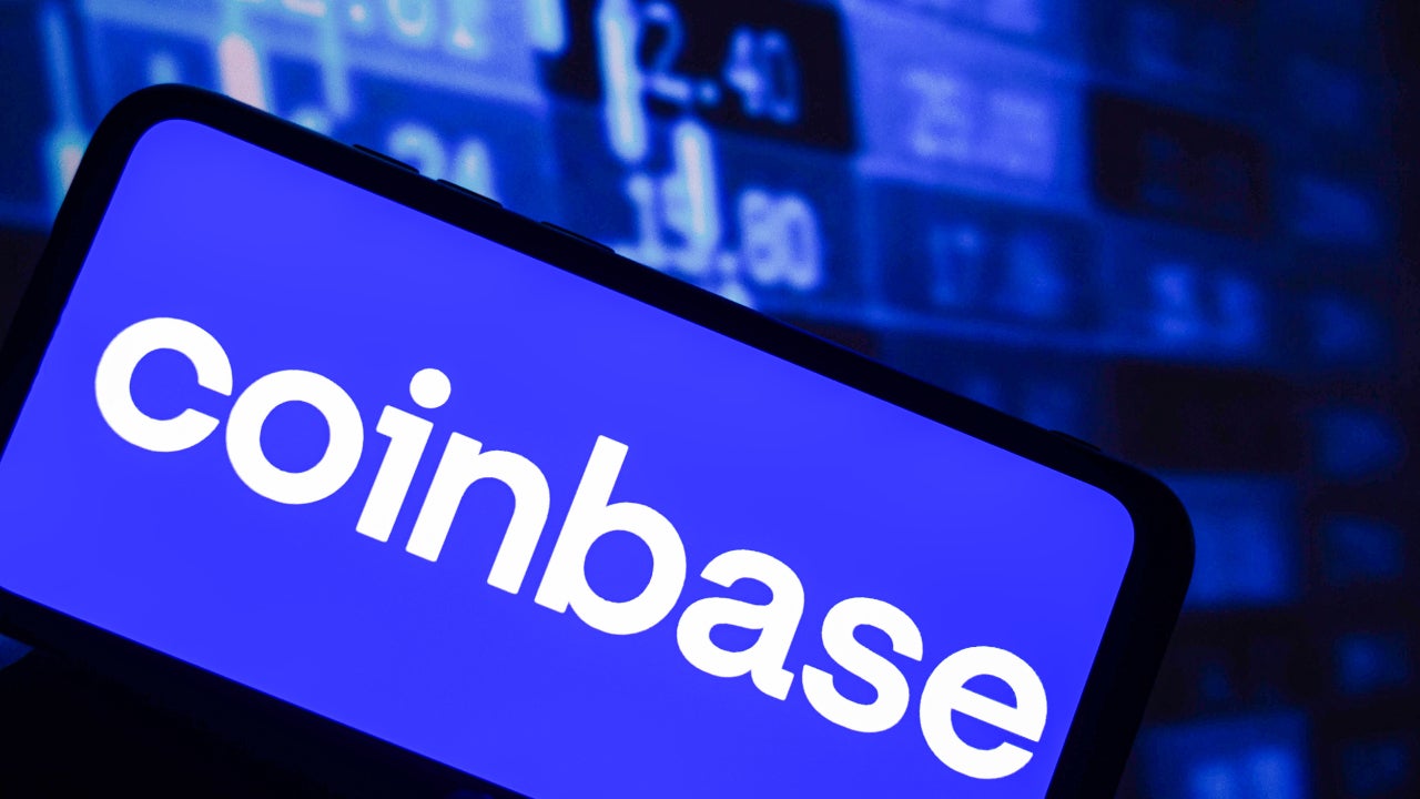 Mặc thị trường sụt giảm, doanh thu của Coinbase vẫn tăng đều