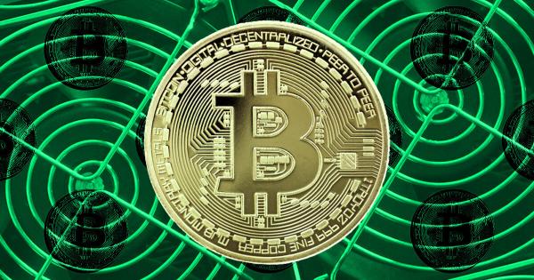 Số dư trong ví của những người khai thác bitcoin tiếp tục giảm