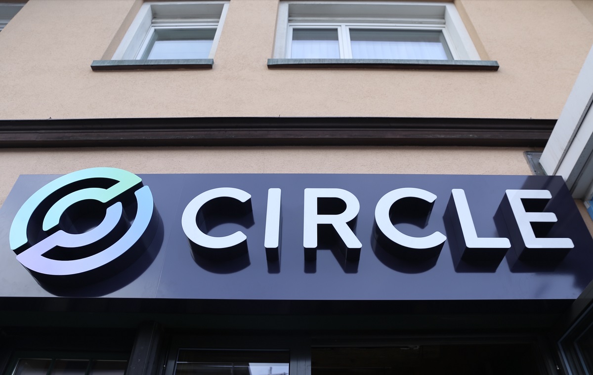 Circle cho biết có 3,3 tỷ USD dự trữ USDC đang kẹt ở Ngân hàng Silicon Valley