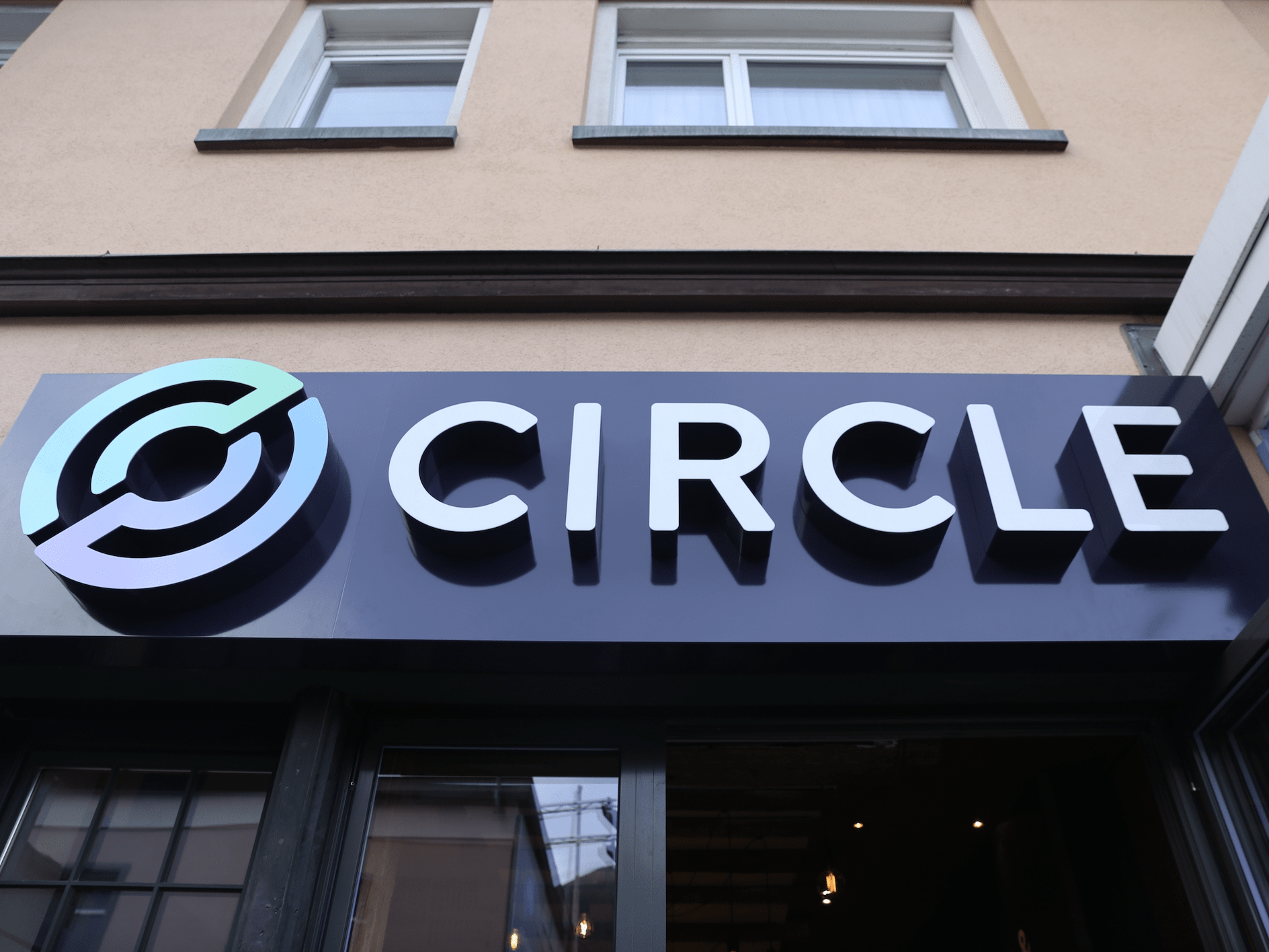 Circle xin giấy phép cung cấp dịch vụ tiền điện tử tại Pháp