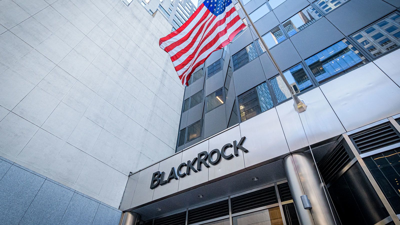 Bitcoin ETF của BlackRock có 50% cơ hội được SEC chấp thuận