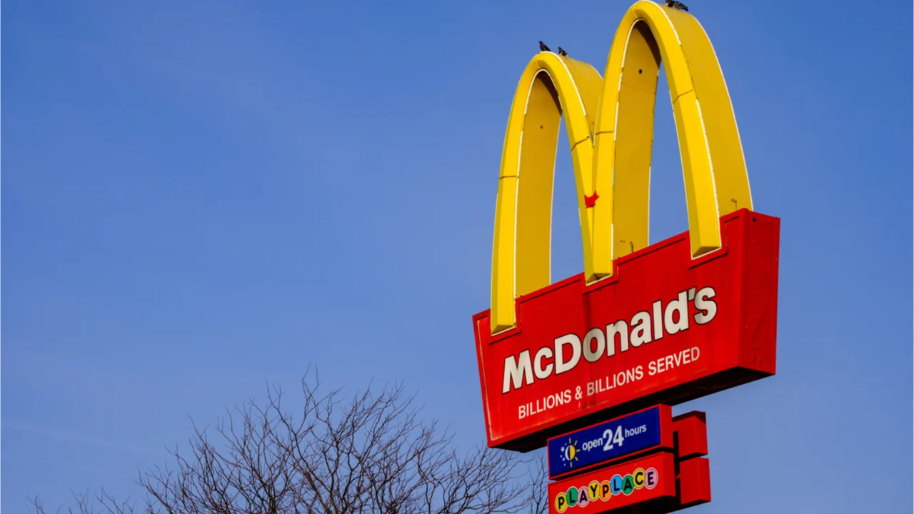 Ethereum được định giá cao hơn McDonald's mặc dù giá giảm